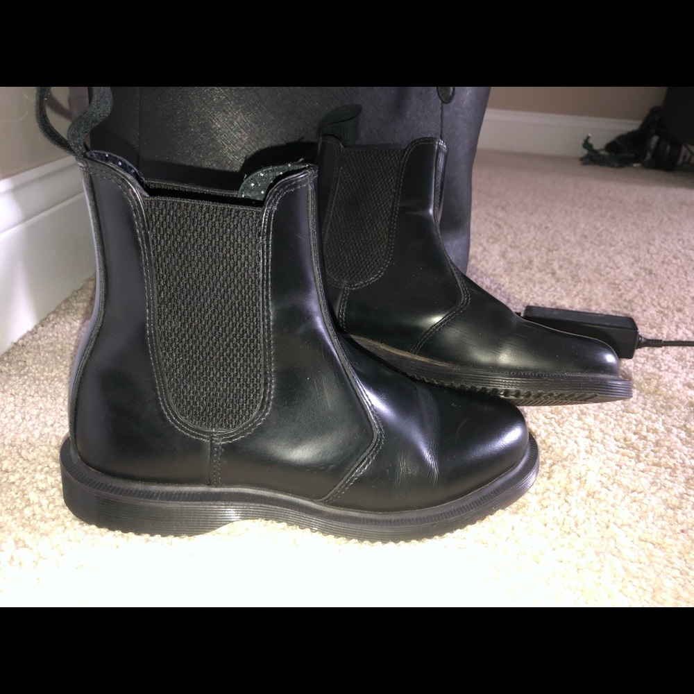 Dr. Marten Chelsea boots